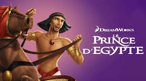 Un jeune homme animé conduit un char tiré par un cheval devant un fond violet portant le titre « Le Prince d’Égypte ».